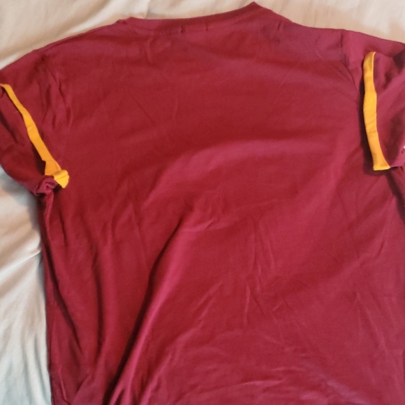 Official NFL men's Washington Redskins t-shirt. XXL. NWT. Collector's item! Cool - Picture 2 of 5